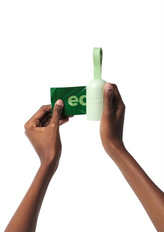 EARTH RATED POEPZAKHOUDER GEURLOOS MET 15 POEPZAKJES GERECYCLED